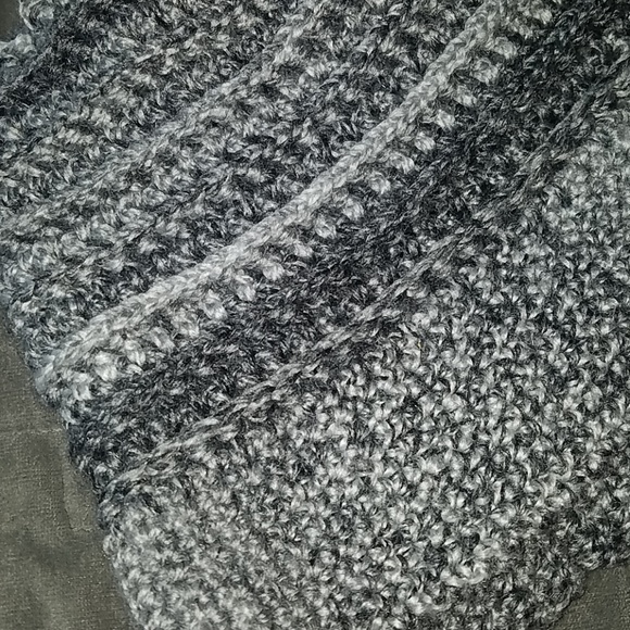 Handmade beanie - Picture 5 of 6